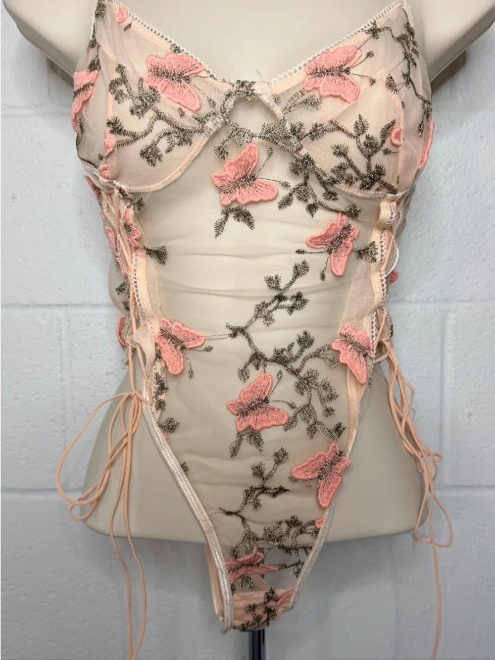 NWT Aurelia Intimates Medium